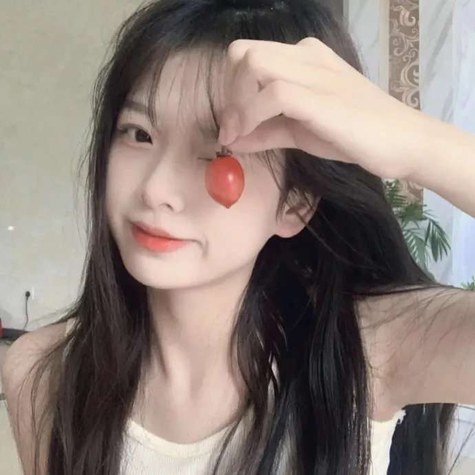 我就摆个摊,女神怎么追着跑我就摆个摊女神怎么追着跑